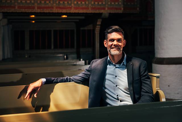 Portraitfoto von Thorsten Ahlrichs